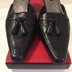 Maripe Leather Heels. size 8